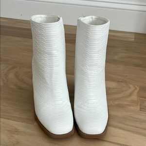 Altar'd State White Textured Booties